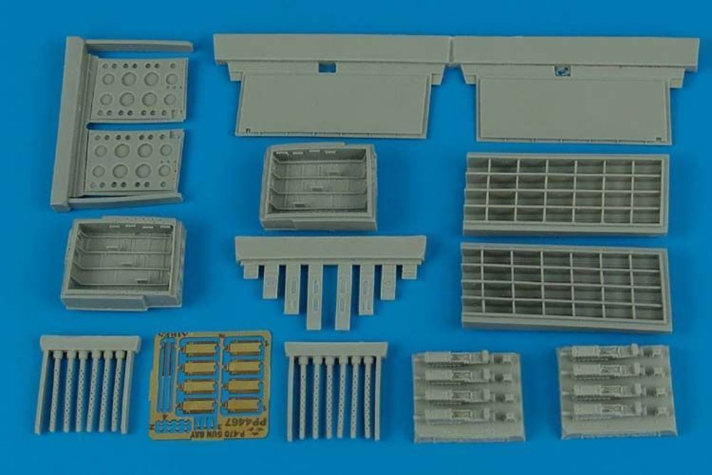 P-47 Thunderbolt gun bay (TAMIYA)