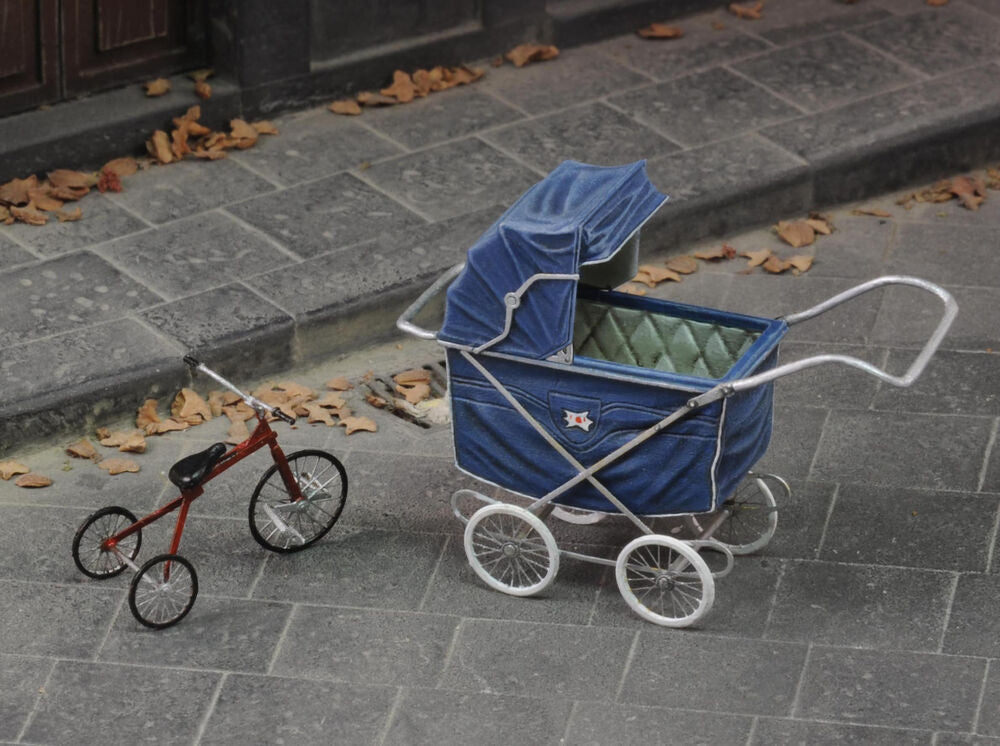 Pushchair & tricycle