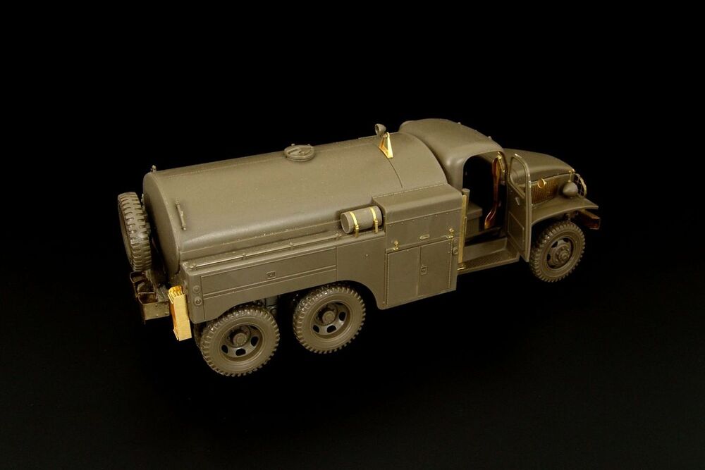 US Airfield fuel truck (Tamiya)