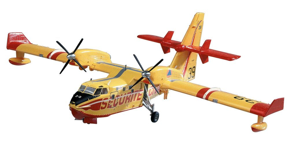 Canadair CL-415