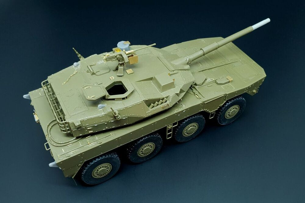 JGSDF Type 16  (Tamiya kit)