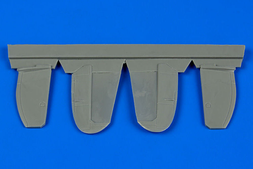 Spitfire Mk.22 control surfaces f.Airfix