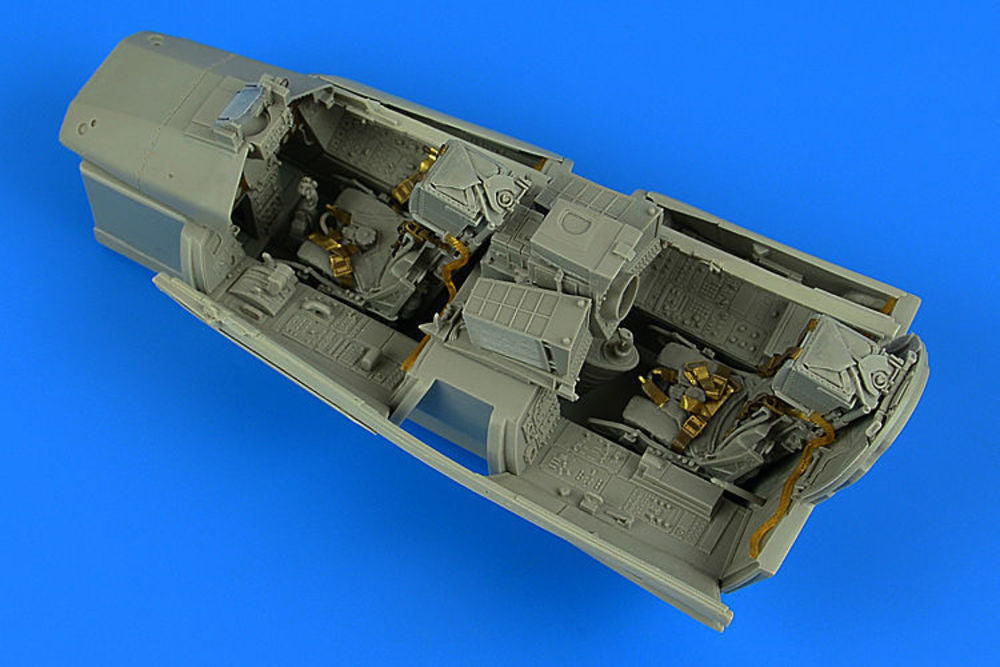 Panavia Tornado GR.1 - early v. cockpit set for Revell