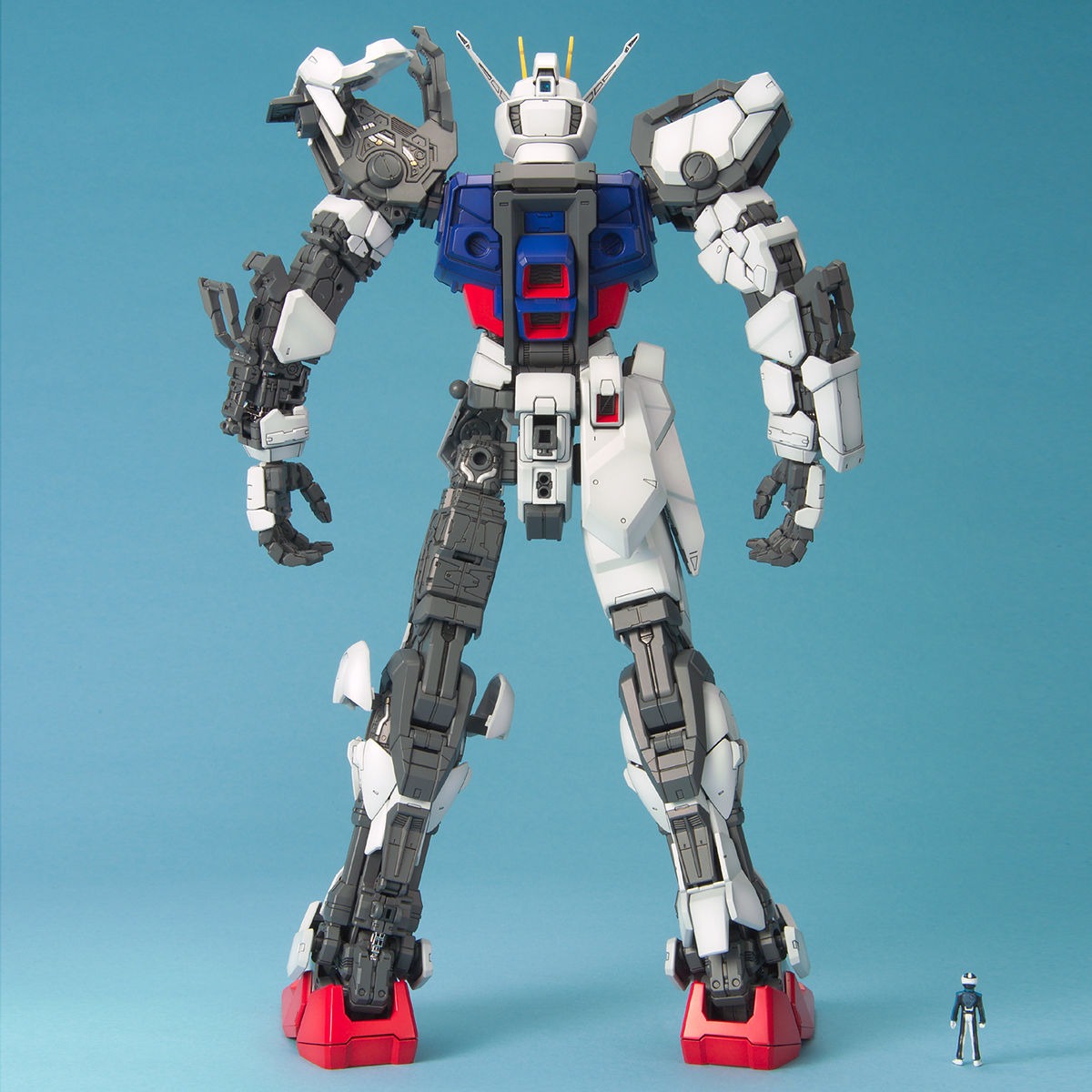 PG GAT-X105 Strike Gundam 1/60