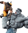 Marvel Statue Grey Hulk vs Wolverine 58 cm