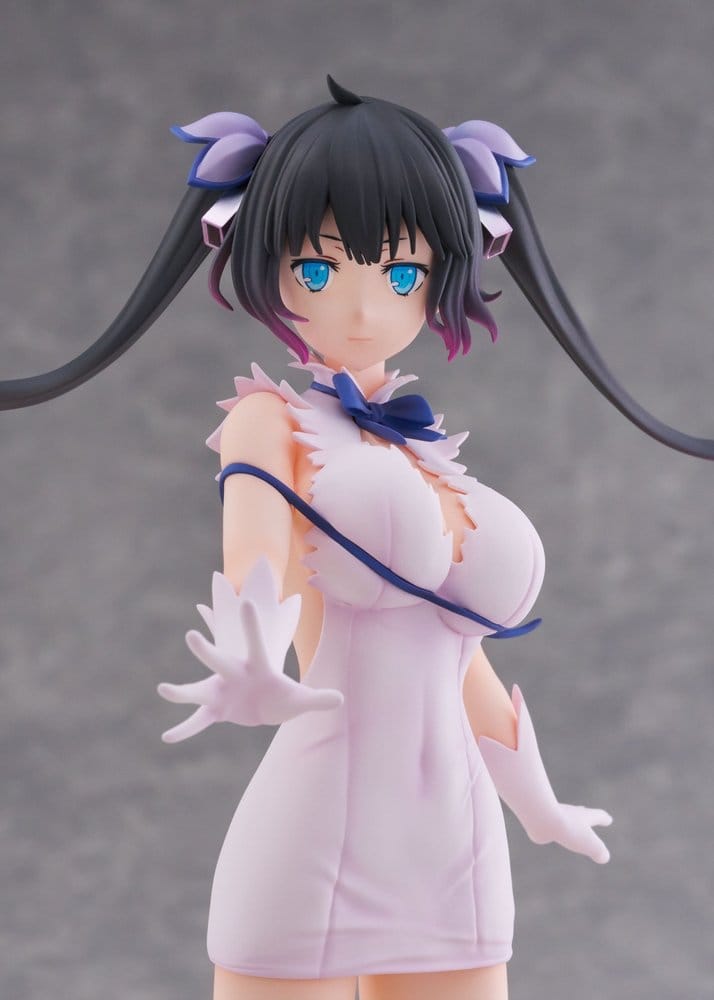 Is It Wrong to Try to Pick Up Girls in a Dungeon? V PVC Figure 1/7 Hestia Divinity Unleashed Ver. 24 cm