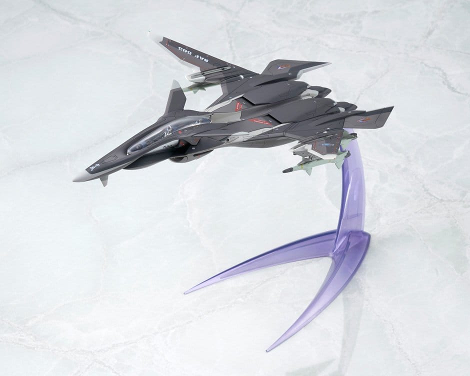 Yukikaze Fairy Air Force Tactical Reconnaissance Model Kit 1/100 FFR-41MR Mave Yukikaze Renewal Ver. 19 cm
