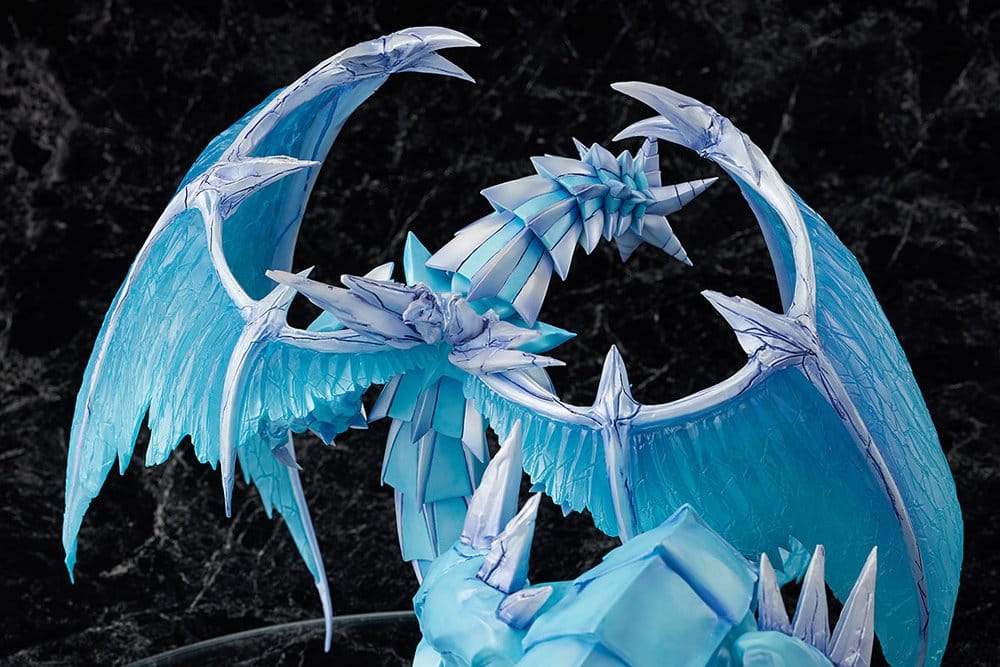 Yu-Gi-Oh! Card Game Monster Figure Collection PVC Figure Brionac, Dragon of the Ice Barrier 26 cm
