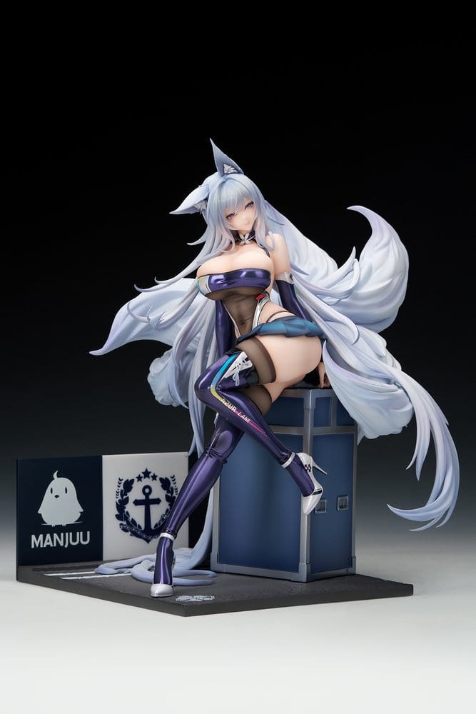 Azur Lane PVC Figure 1/7 Shinano Moonlit Chrome Ver. Acrylic Special Edition w/Display 25 cm