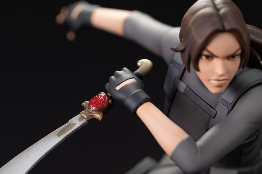 Tomb Raider PVC Statue The Legend of Lara Croft 19 cm
