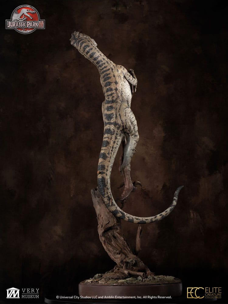 Jurassic Park III Maquette 1/4 Female Velociraptor White Queen 103 cm