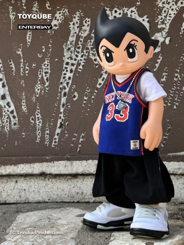 Astro Boy Vinyl Figure Golden Era 90s New York Edition 25 cm