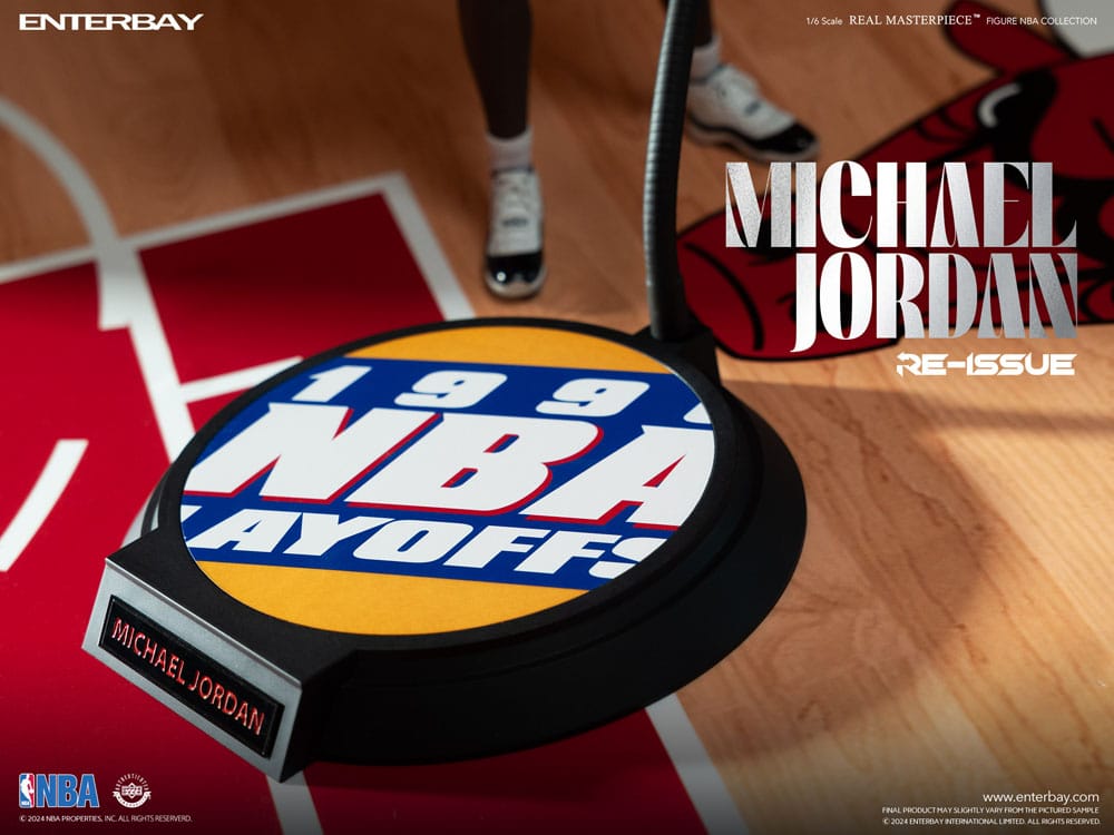 NBA Collection Real Masterpiece Action Figure 1/6 Michael Jordan I'm Back Edition Limited 30 cm