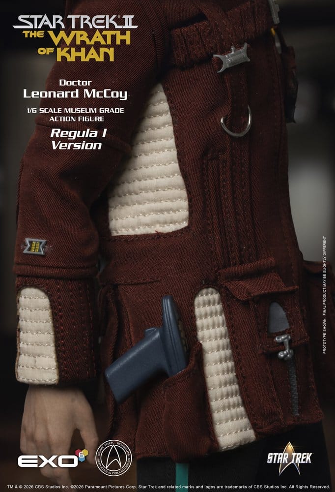 Star Trek II: The Wrath of Khan Action Figure 1/6 Dr. Leonard McCoy Regula I Version 30 cm