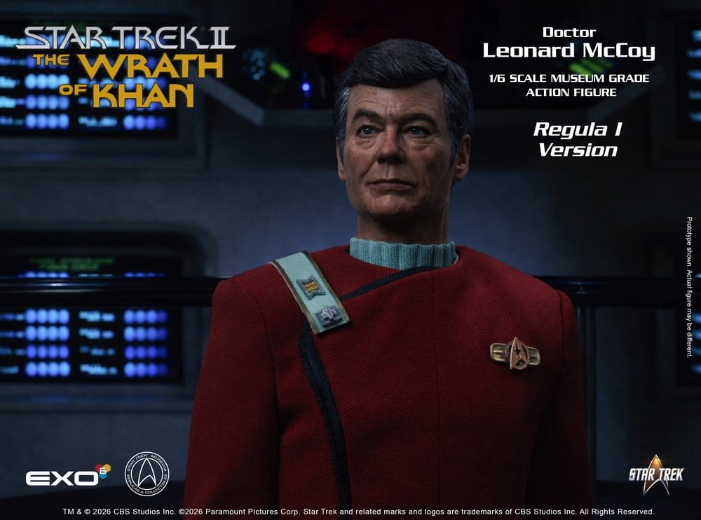 Star Trek II: The Wrath of Khan Action Figure 1/6 Dr. Leonard McCoy Regula I Version 30 cm