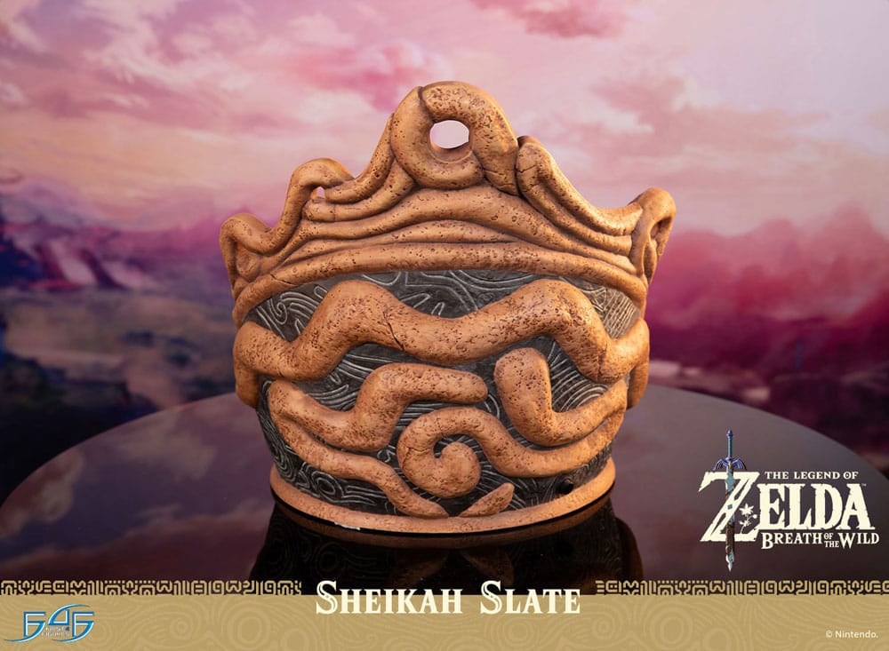 The Legend of Zelda: Breath of the Wild  Life Size Statue 1/1 Sheikah Slate 24 cm