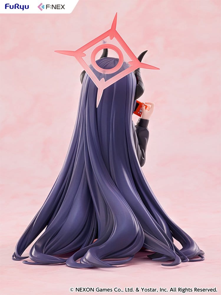 Blue Archive F:NEX PVC Figure 1/7 Chiaki Memorial lobby Ver. 38 cm