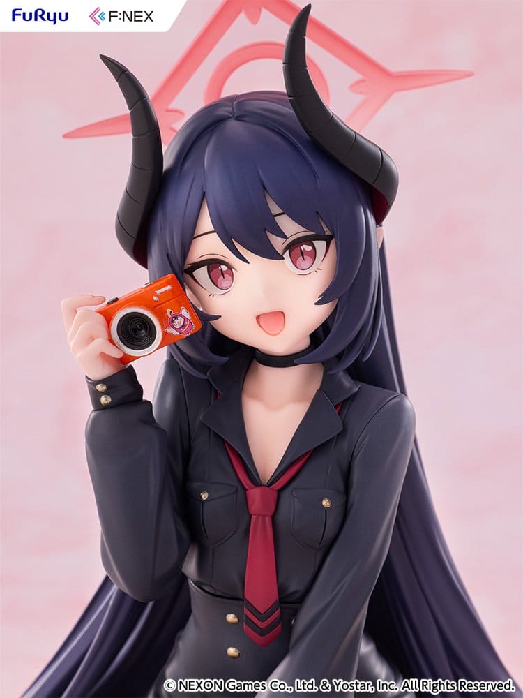 Blue Archive F:NEX PVC Figure 1/7 Chiaki Memorial lobby Ver. 38 cm