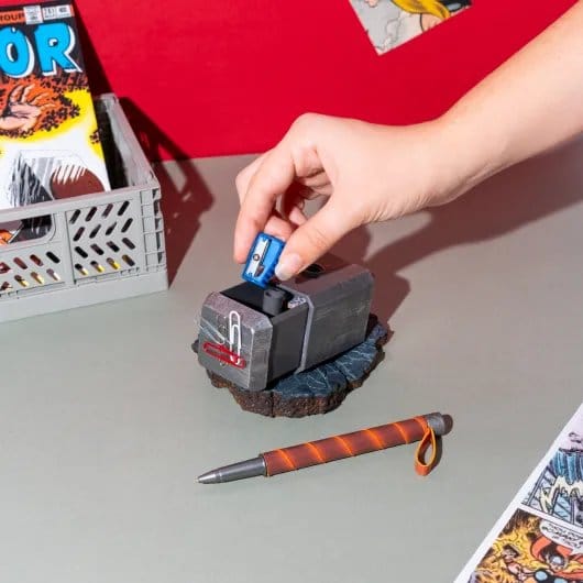 Marvel Thor Pen and Stand Hammer