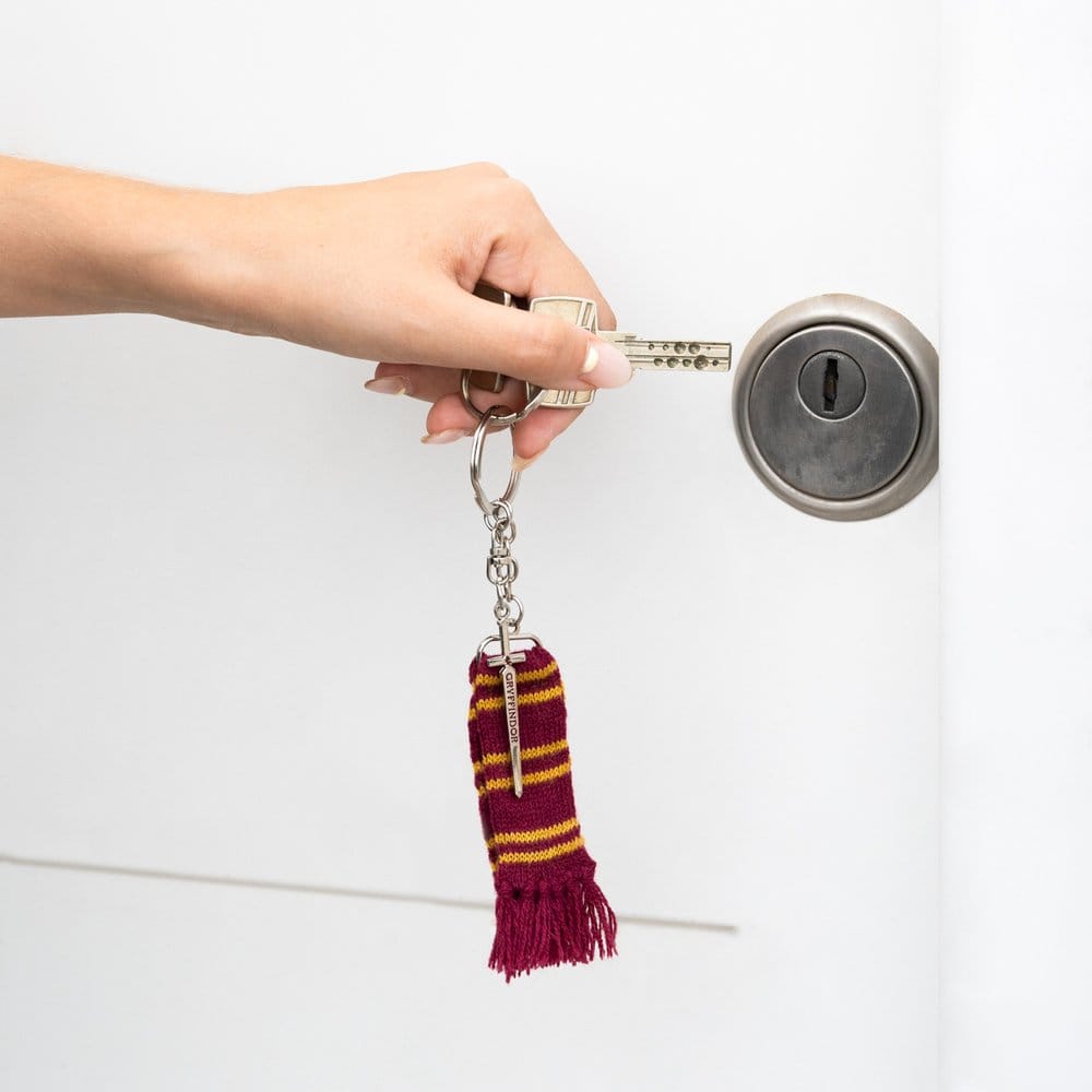 Harry Potter Keyring Gryffindor Scarf 15 cm