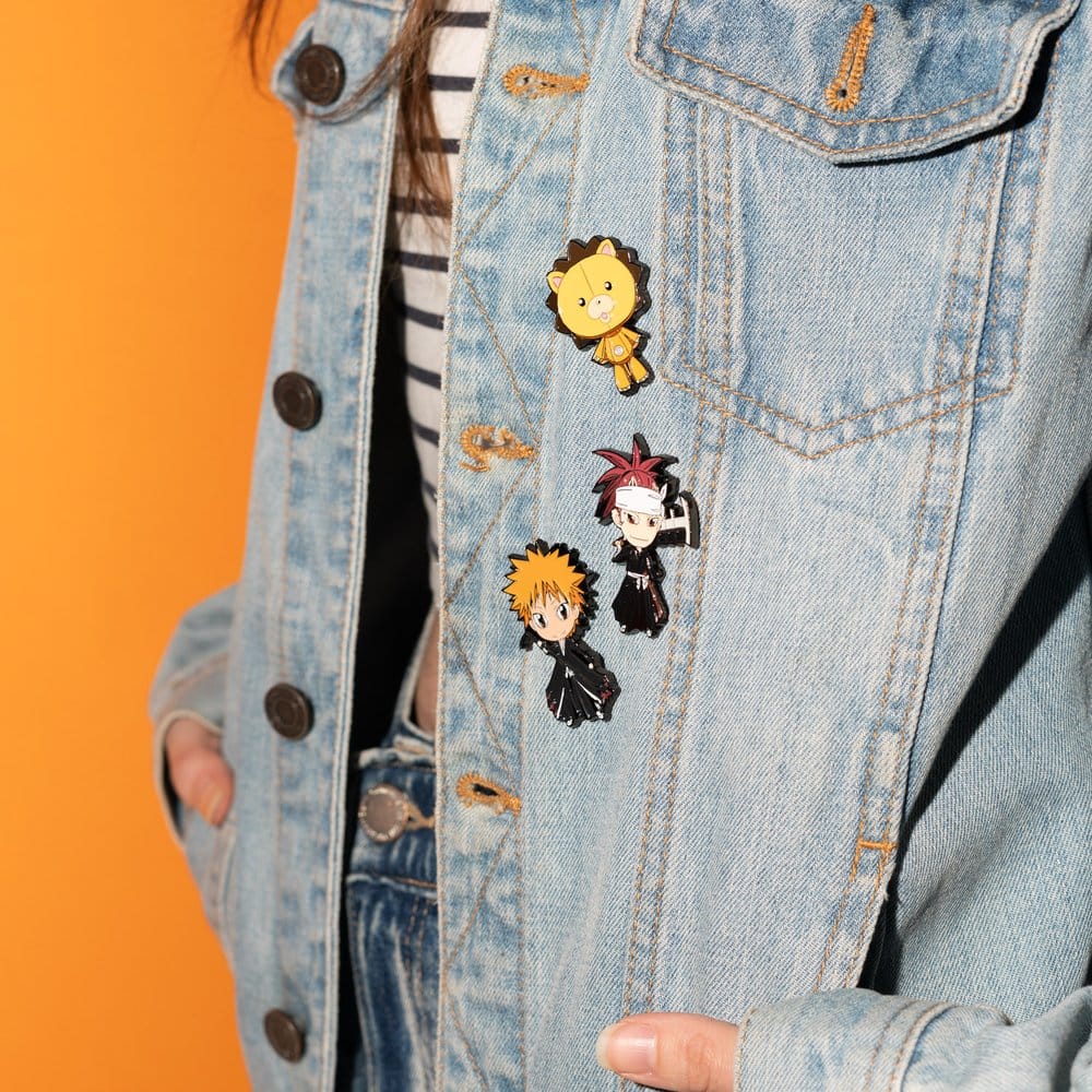 Bleach Pin Badges Set of 4