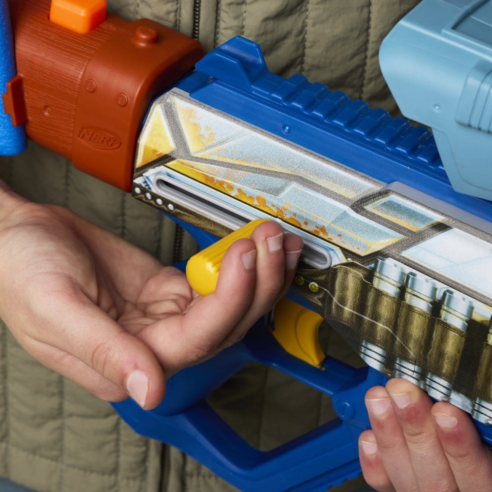 Star Wars: The Mandalorian and Grogu NERF Dart Blaster The Mandalorian