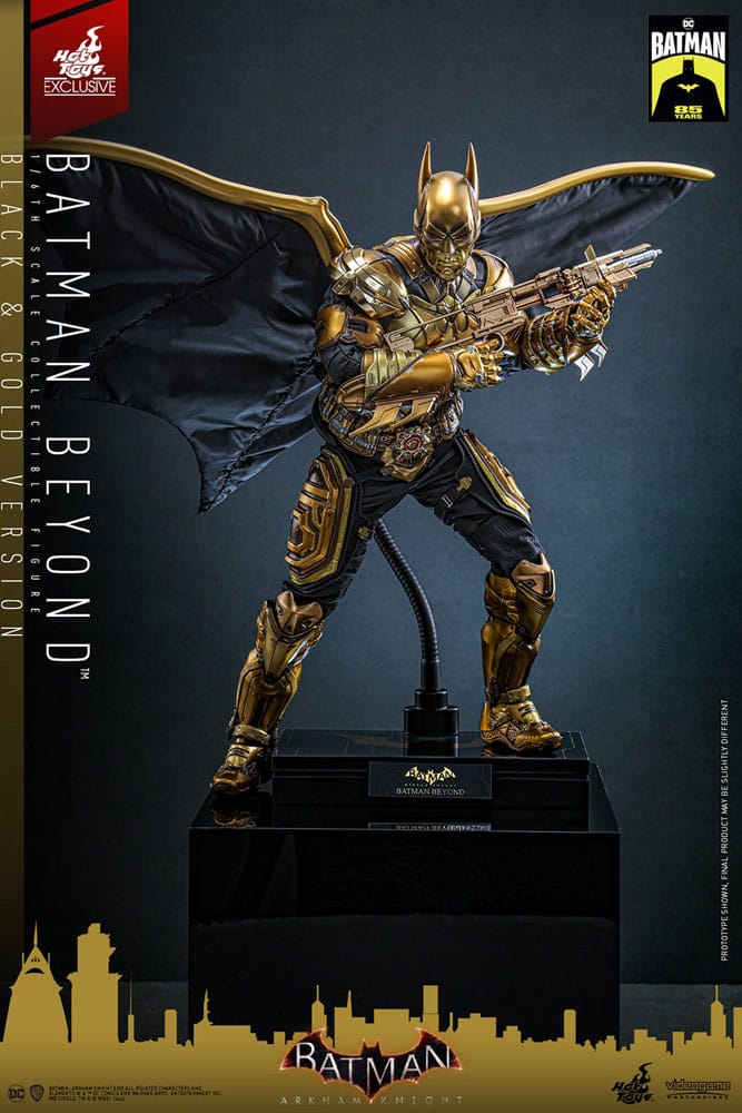 Batman: Arkham Knight Videogame Masterpiece Action Figure 1/6 Batman Beyond (Black & Gold Version) 32 cm