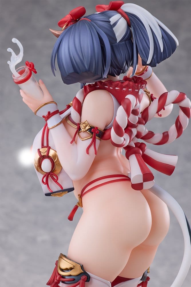 Original Character PVC Figure 1/6 Ushi-chan Illustration by u-suke 28 cm