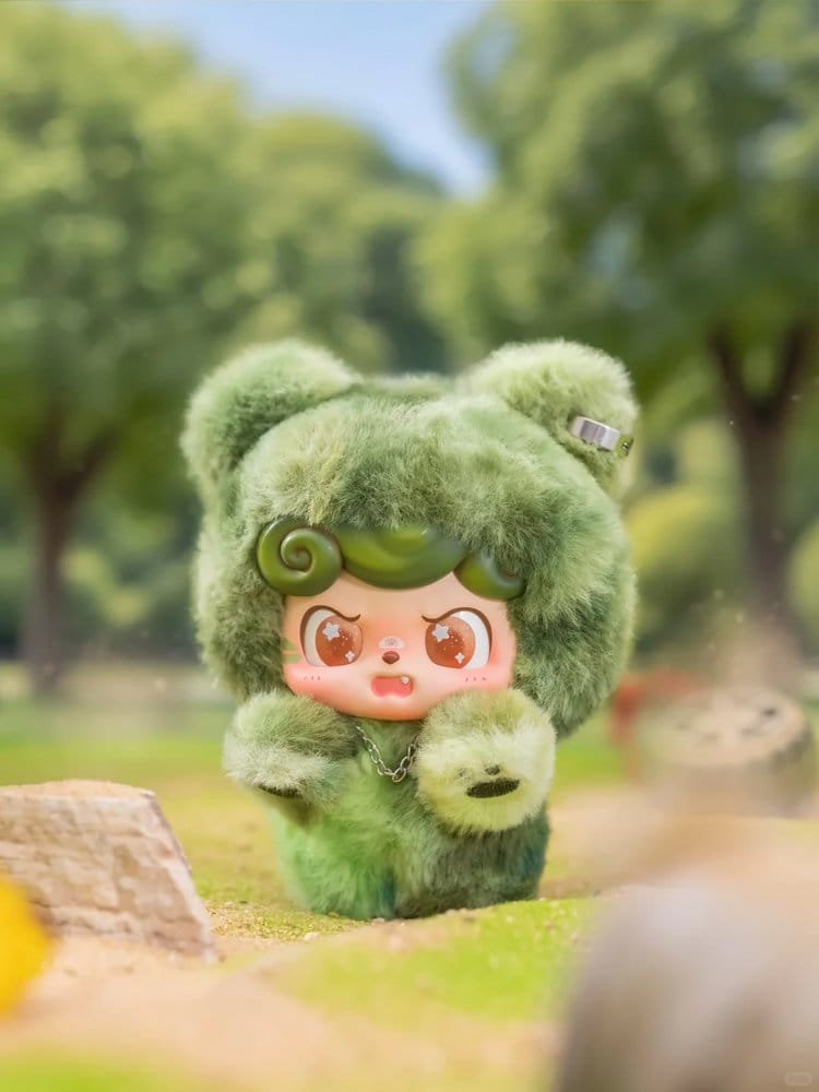 QKid: Outdoor Activities Series Blind Box Figure 12 - 14 cm Display (6)