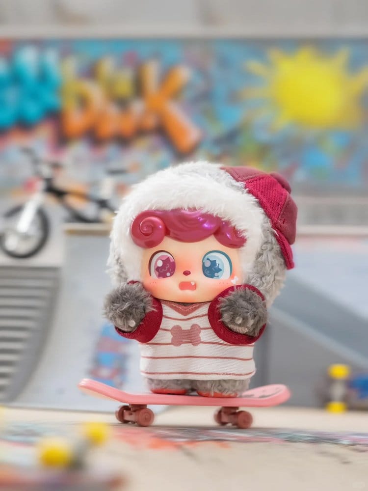 QKid: Outdoor Activities Series Blind Box Figure 12 - 14 cm Display (6)
