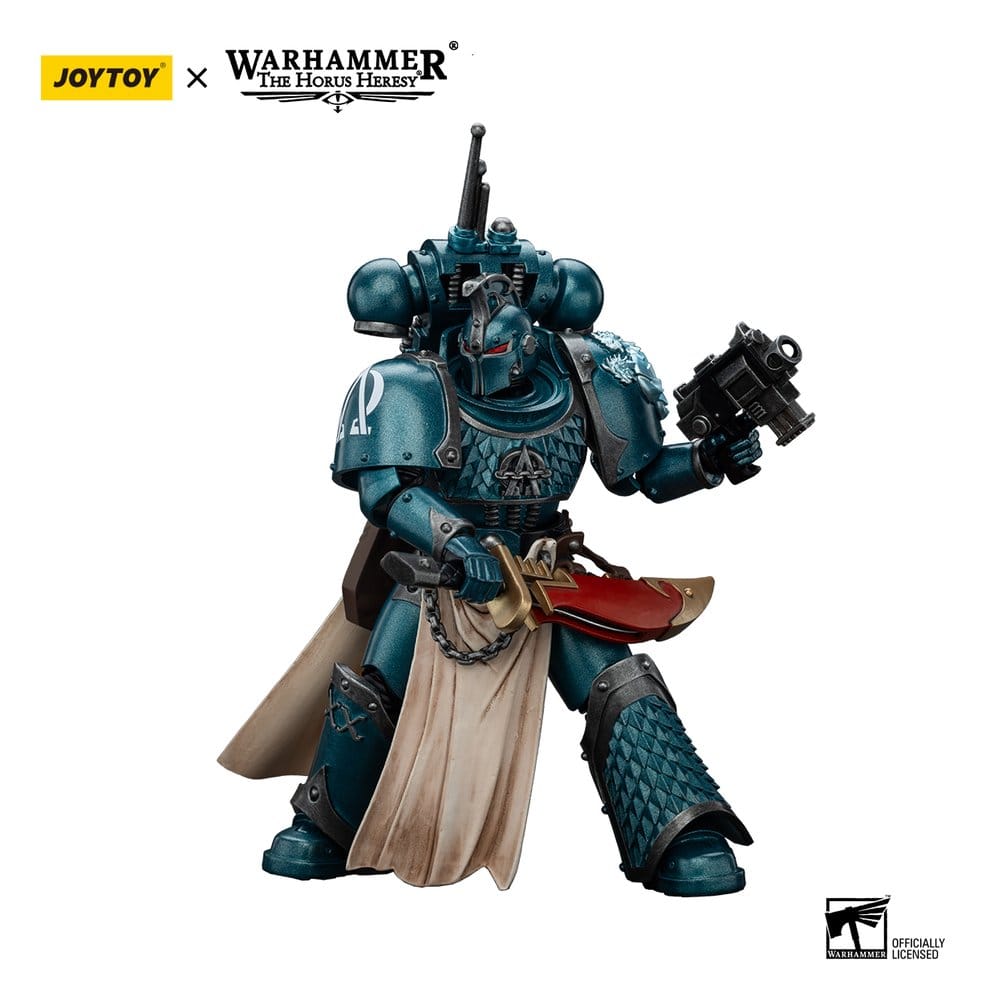 Warhammer The Horus Heresy Action Figure Alpha Legion Praetor with Power Sword 20 cm