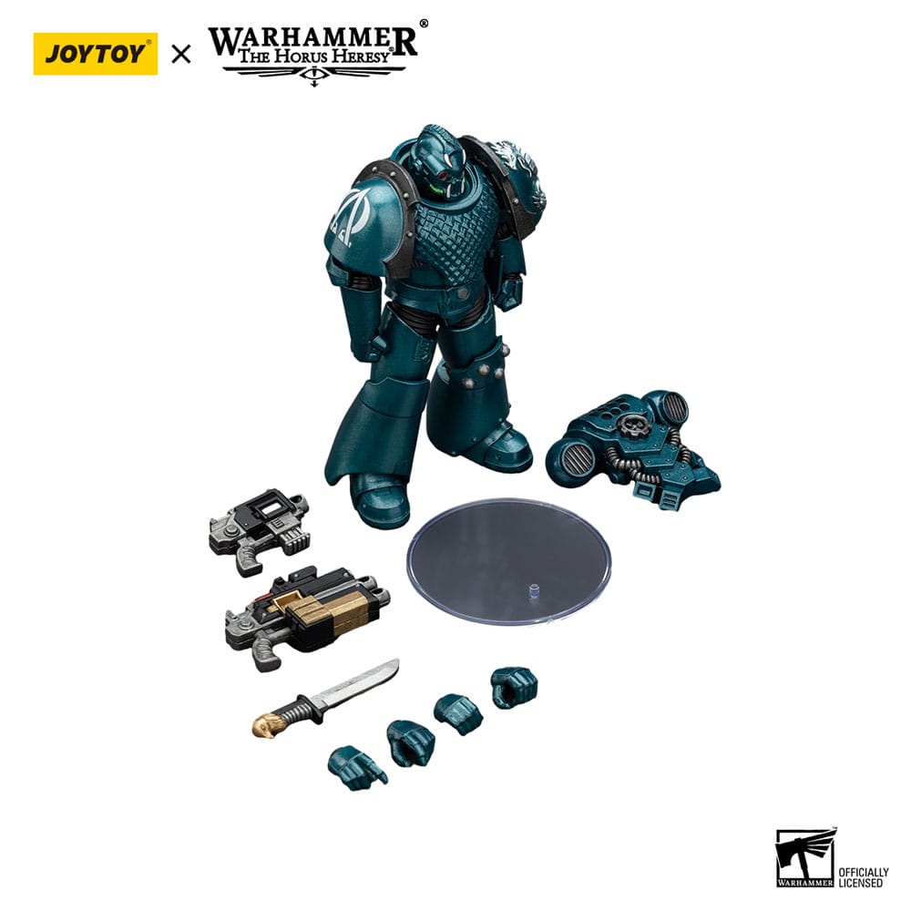 Warhammer The Horus Heresy Action Figure Alpha Legion Headhunter With Banestrike Combi-Bolter And Power Dagger 20 cm