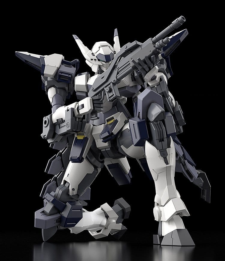 Full Metal Panic! Plastic Model Kit 1/48 Azure Raven with Type 10 Modified Monomolecular Blade Plated Ver. & Special Display Base 18 cm