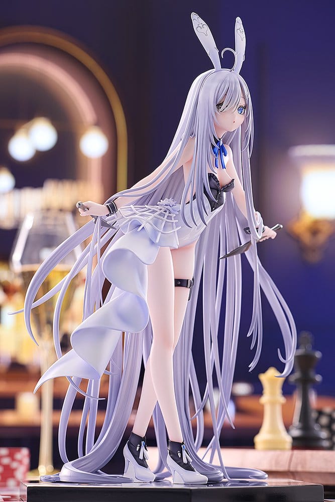 Playing Death Games to Put Food on the Table Wolf PVC Statue 1/7 Holo Light Novel bunny Ver. illustration by Jyuu Ayakura 23 cm