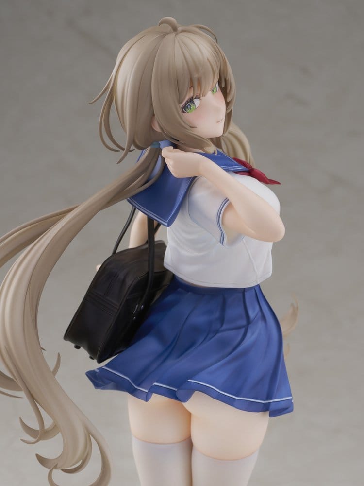 KoiKoi Sakura PVC Figure 1/6 Momoko Uniform Ver. 27 cm
