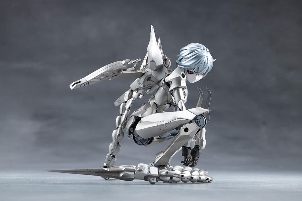 Megalomaria Unlimited Universe Plastic Model Wreckage Hunter 25 cm