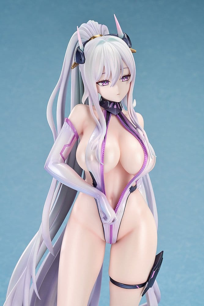 Azur Lane PVC Figure 1/6 Kearsarge Nightpool 28 cm