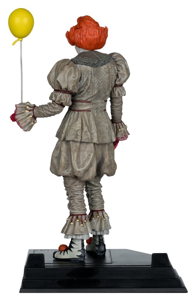 It Welcome to Derry Movie Maniacs Figure Pennywise (Bloody) 16 cm