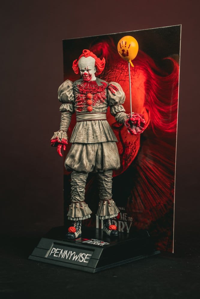 It Welcome to Derry Movie Maniacs Figure Pennywise (Bloody) 16 cm