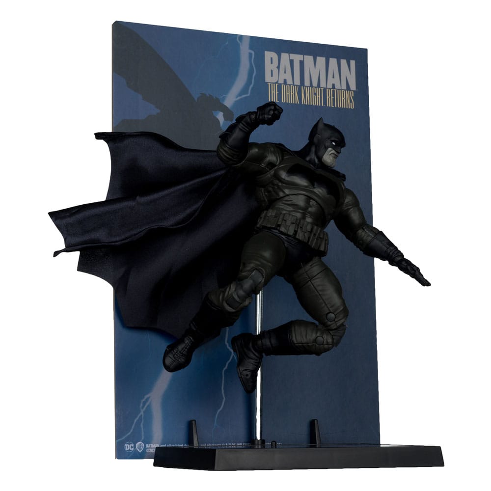 DC Multiverse McFarlane Cover Recreations Action Figure Batman (Batman: The Dark Knight Returns #1) (Gold Label) 18 cm