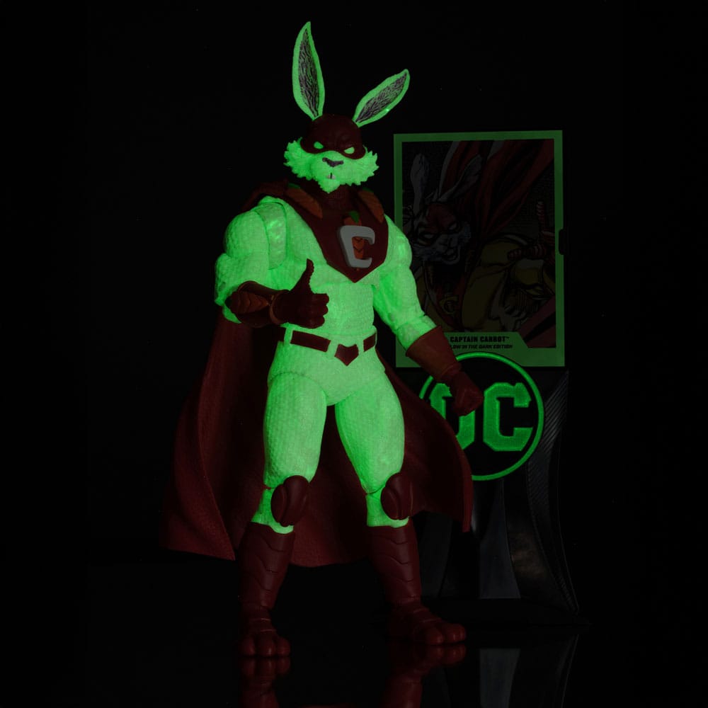 DC Multiverse Action Figure Captain Carrot (Justice League Incarnate) Glow In The Dark Edition (Gold Label) 18 cm