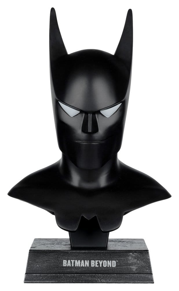 DC Direct Prop Replica 1/3 Batman Cowl (Batman Beyond Animated) 18 cm