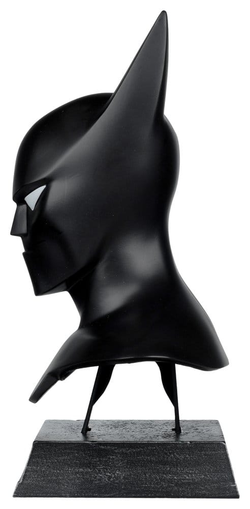 DC Direct Prop Replica 1/3 Batman Cowl (Batman Beyond Animated) 18 cm