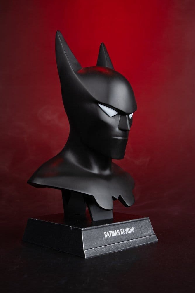 DC Direct Prop Replica 1/3 Batman Cowl (Batman Beyond Animated) 18 cm