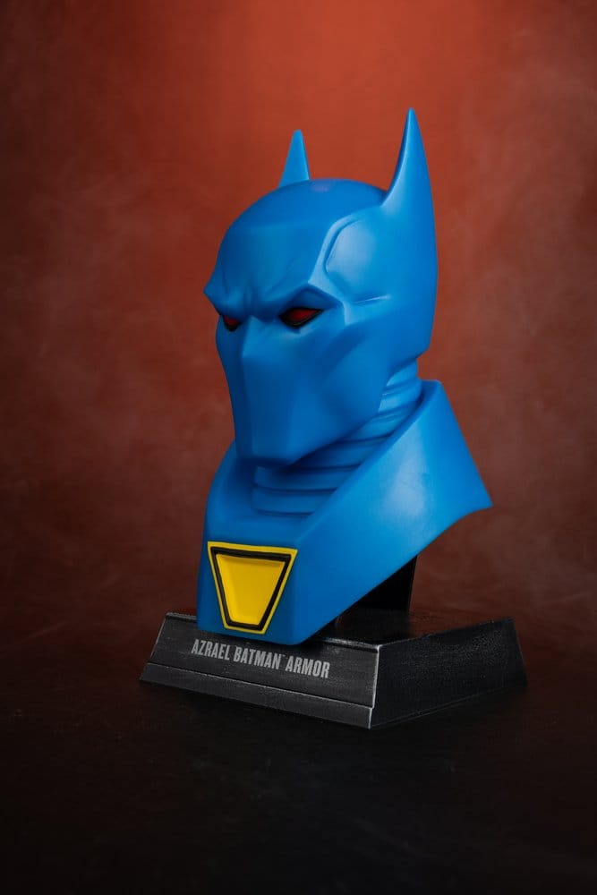 Batman DC Direct Mini-Replica 1/3 Azrael Batman Mask (Batman: Knightfall) (Gold Label Collection) 18 cm