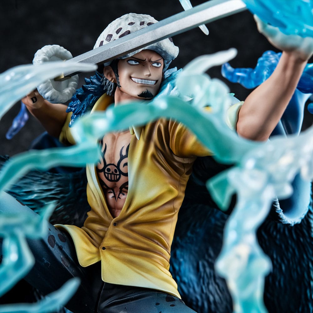 One Piece Portrait Of Pirates WA-MAXIMUM PVC Statue Trafalgar Law The Surgeon of Death Awaken Ver. 27 cm