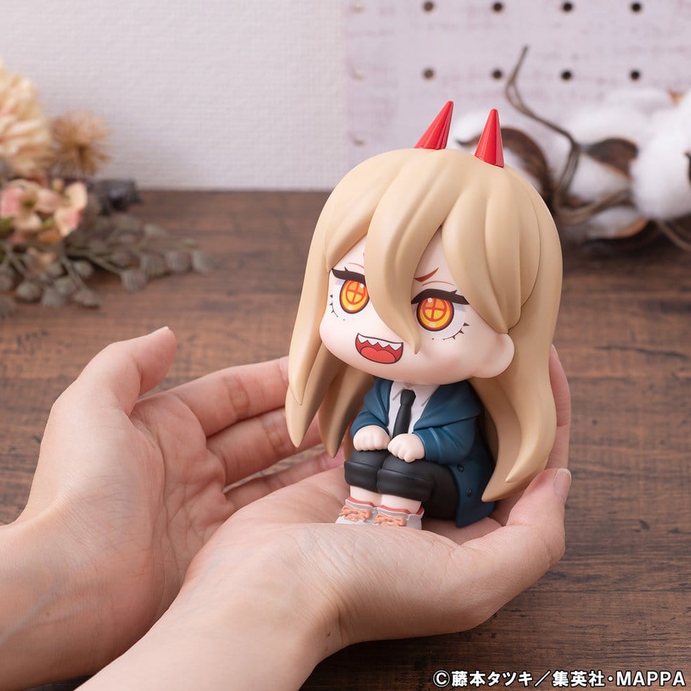 Chainsaw Man Look Up PVC Statue Power 11 cm