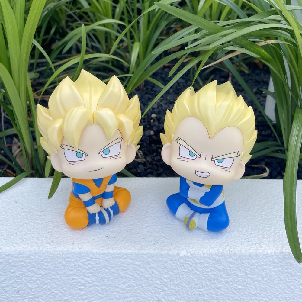Dragon Ball DAIMA Look Up PVC Figures 2-Pack Super Saiyan Son Goku (mini) & Super Saiyan Vegeta (mini) 11 cm (with gift)