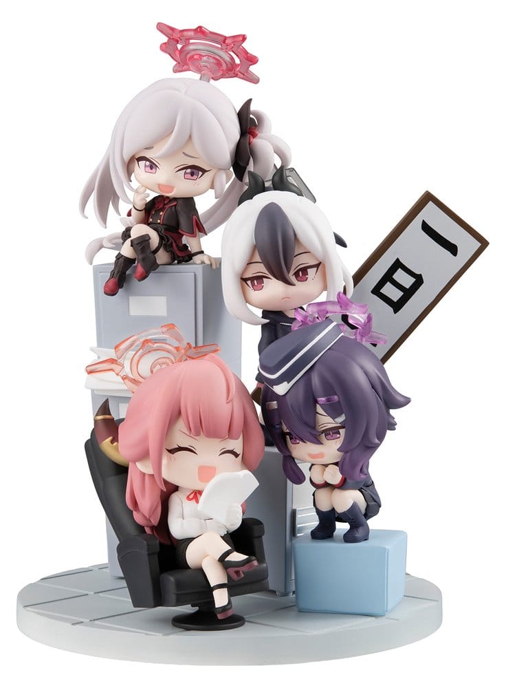 Blue Archive FigUnity PVC Figure 14 cm
