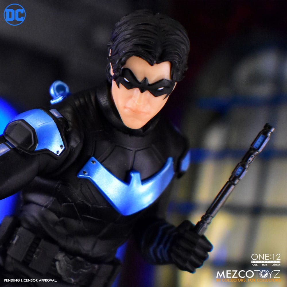 DC Comics Action Figure 1/12 Nightwing 17 cm